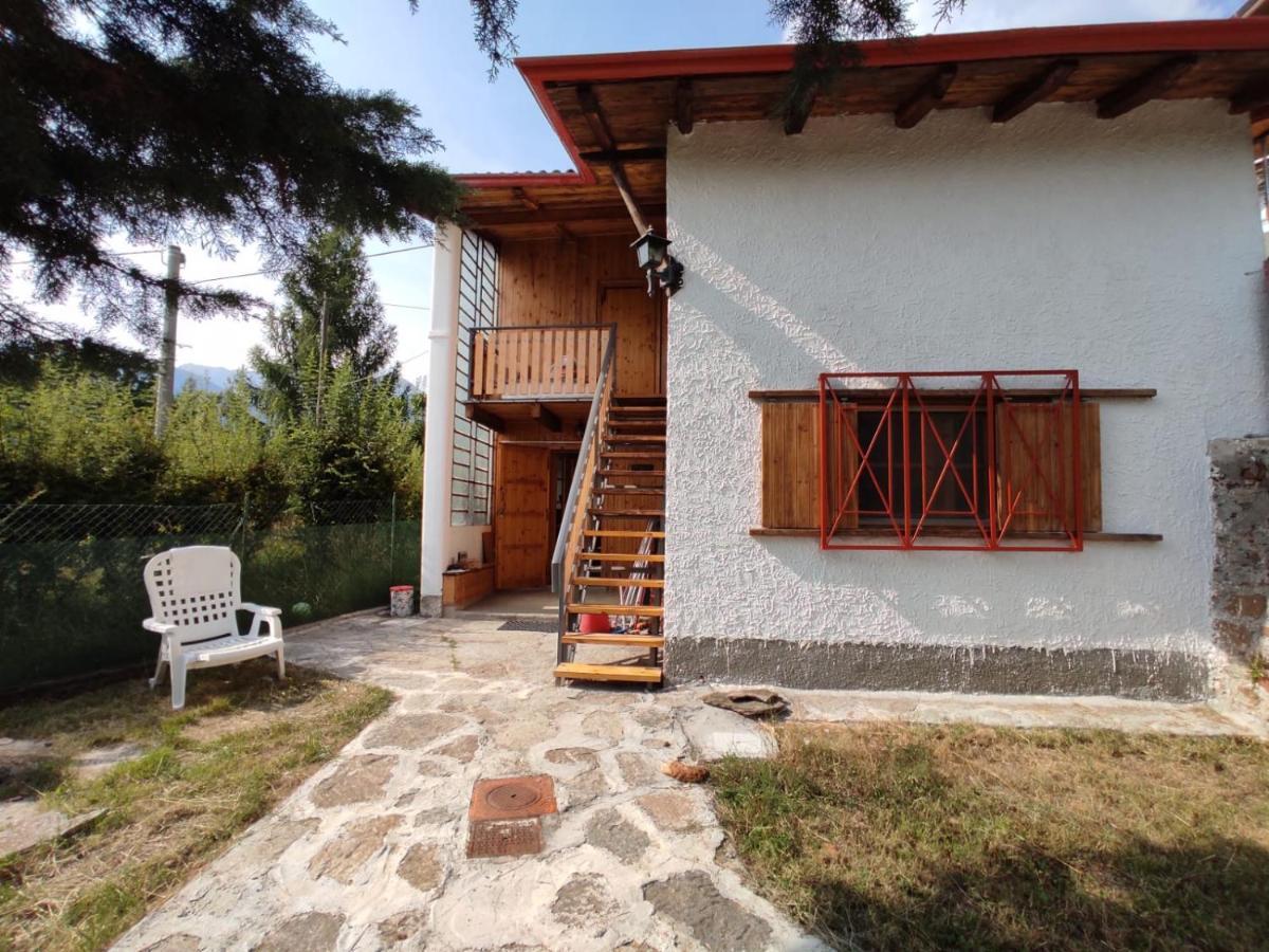 Appartamento Con Giardino Privato. Rubiana Eksteriør billede